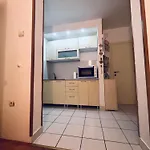 Apartment Babin Do